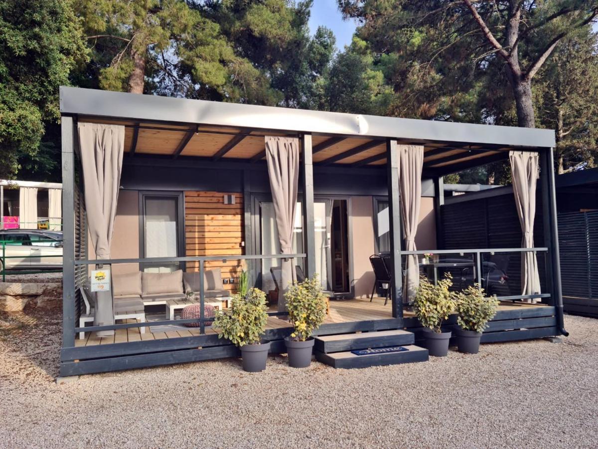 Hemy Casa - Lux Mobile Homes Rovinj Eksteriør billede